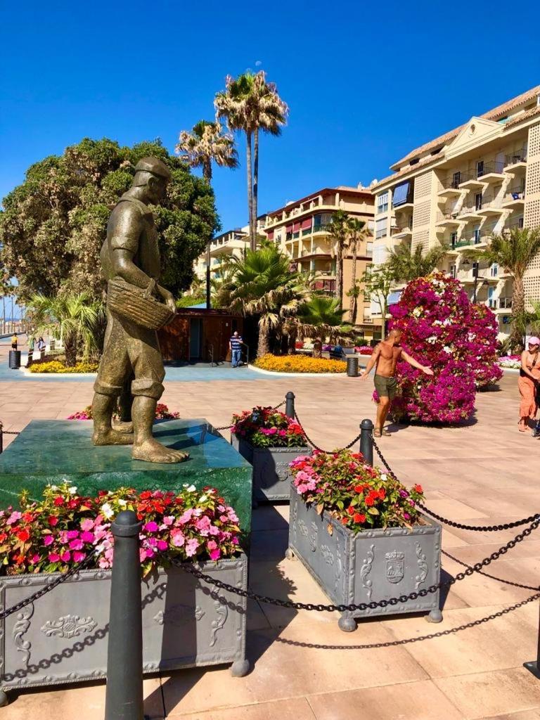 La Rada beach Estepona centro Exterior foto