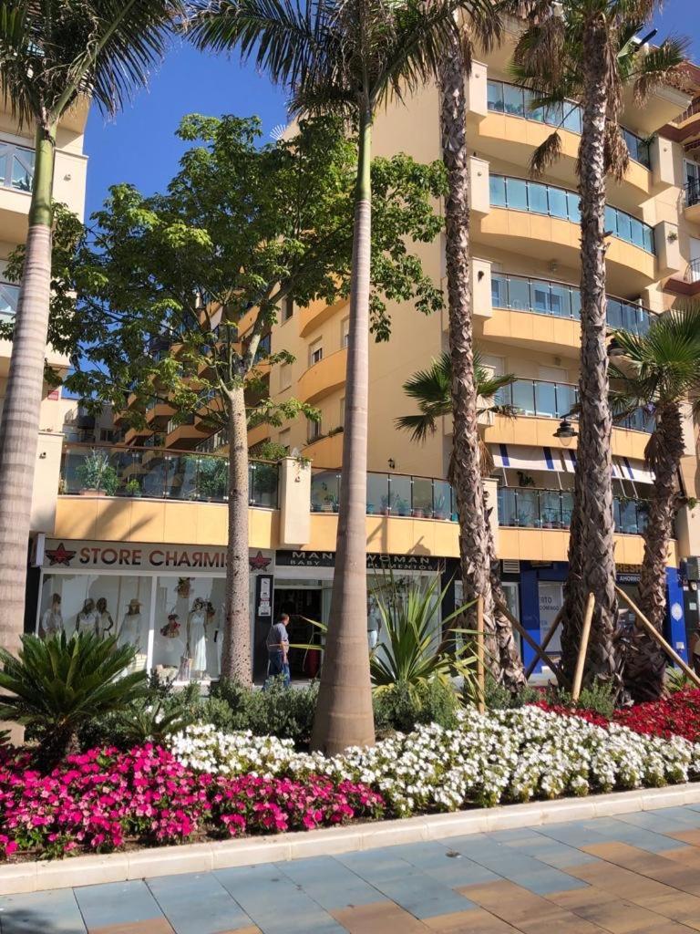 La Rada beach Estepona centro Exterior foto